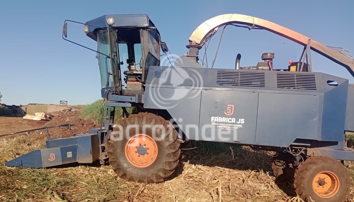 Colhedora de Forragem JS 3640 ano 2024 - 3640 - Implementos Agrícolas