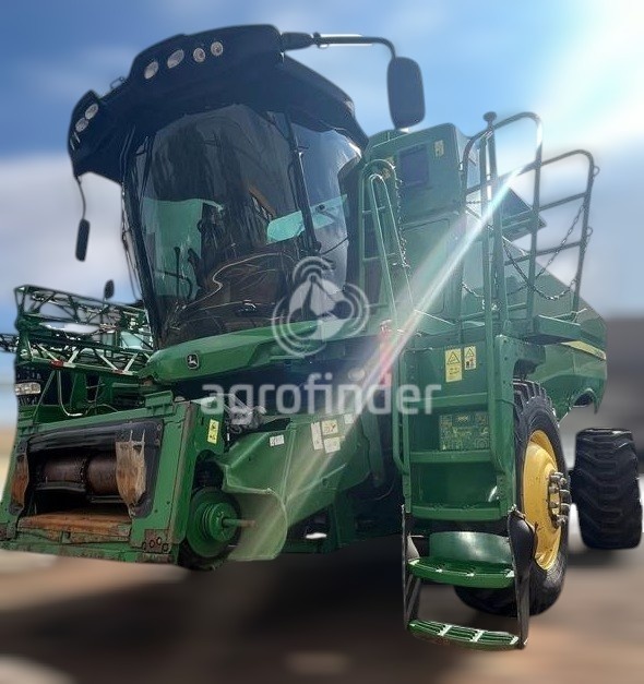 Colheitadeira John Deere S550 ano 2015