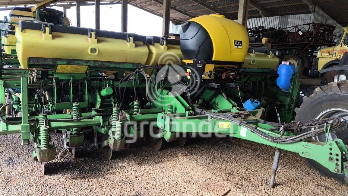 Plantadeira John Deere 1113 ano 2009