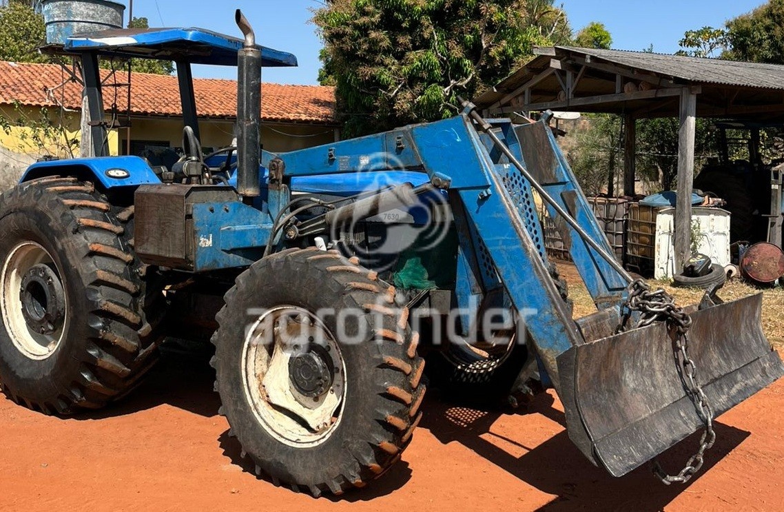 Trator New Holland 7630 ano 2008