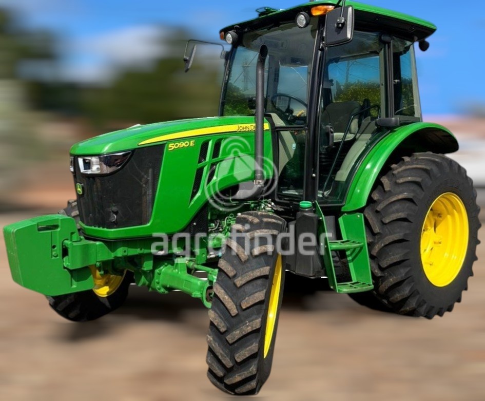 Trator John Deere 5090E ano 2022