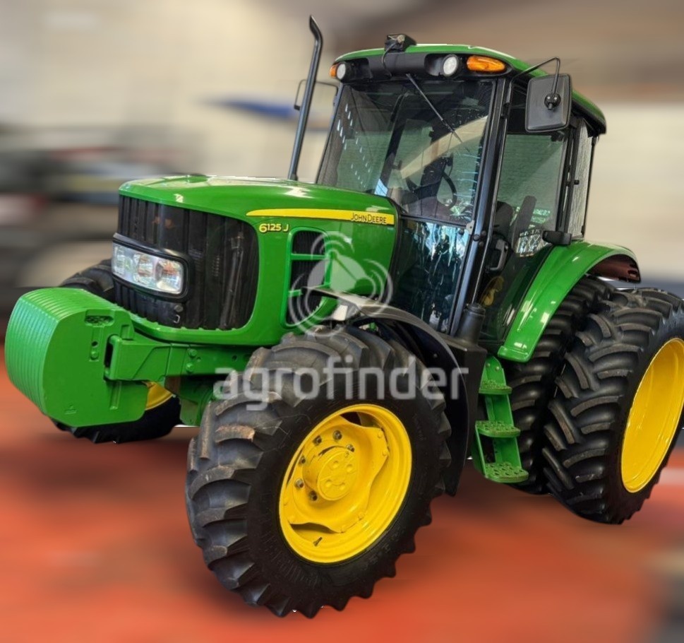 Trator John Deere 6125 J ano 2022