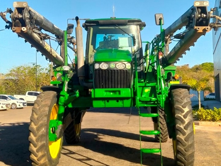 Pulverizador Autopropelido John Deere 4730 ano 2015