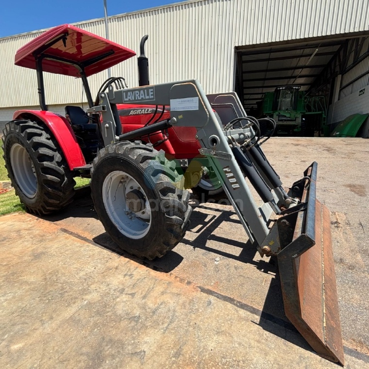 Trator Agrale 575.4 ano 2014