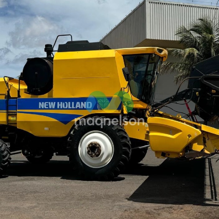Colheitadeira Valtra BC 7800 ano 2017