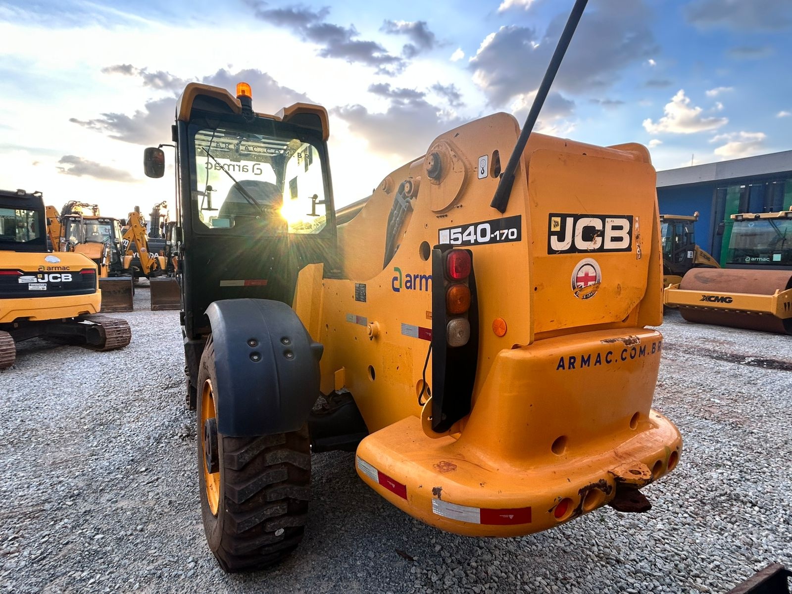 Manipulador Telescópico JCB 540-170 ano 2021