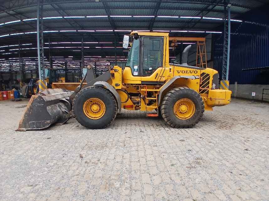 Pá Carregadeira Volvo L90F ano 2021