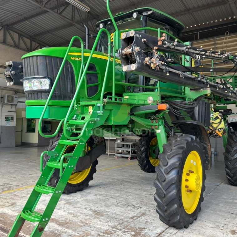 Pulverizador Autopropelido John Deere 4025 ano 2019