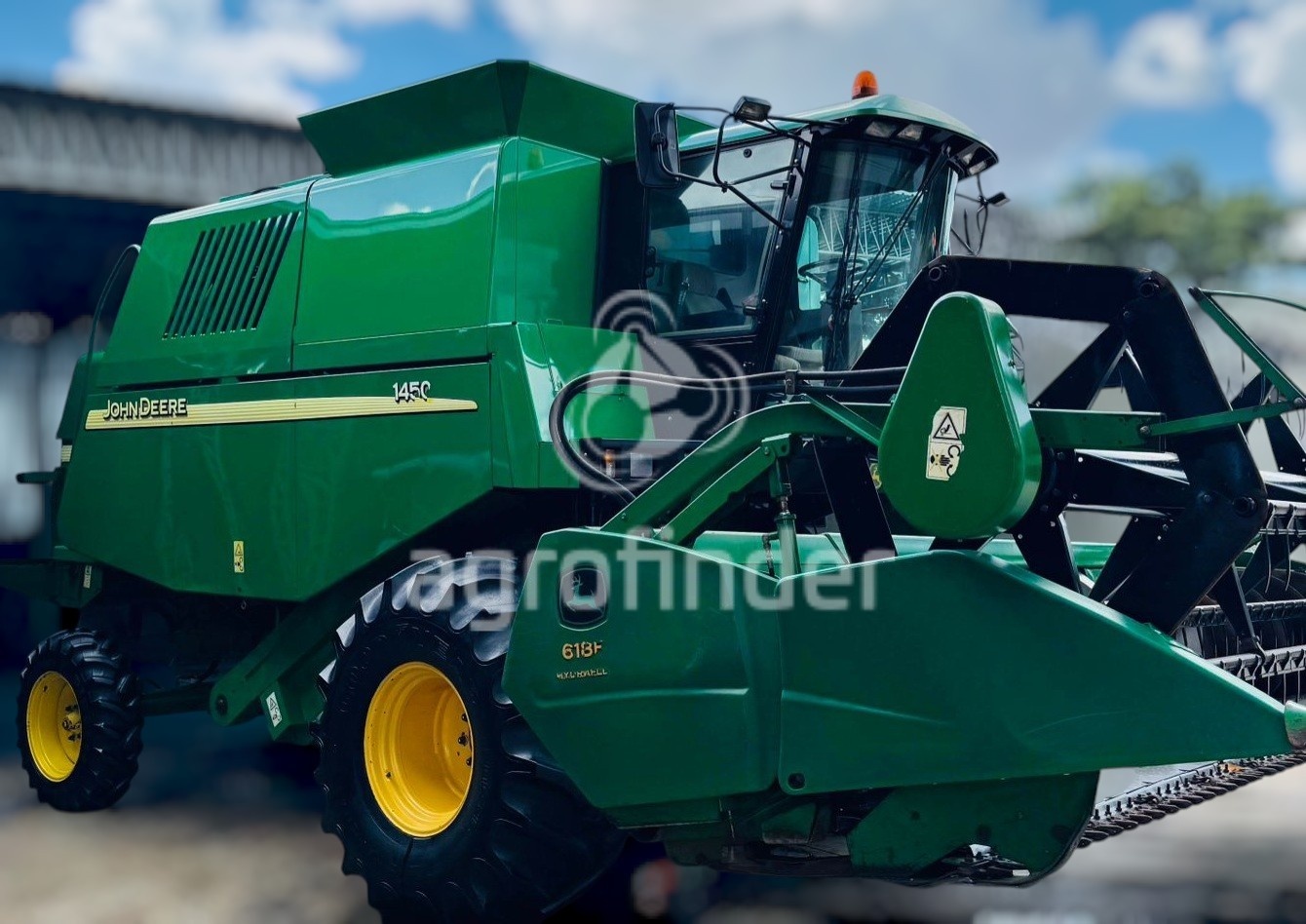Colheitadeira John Deere 1450 ano 2005