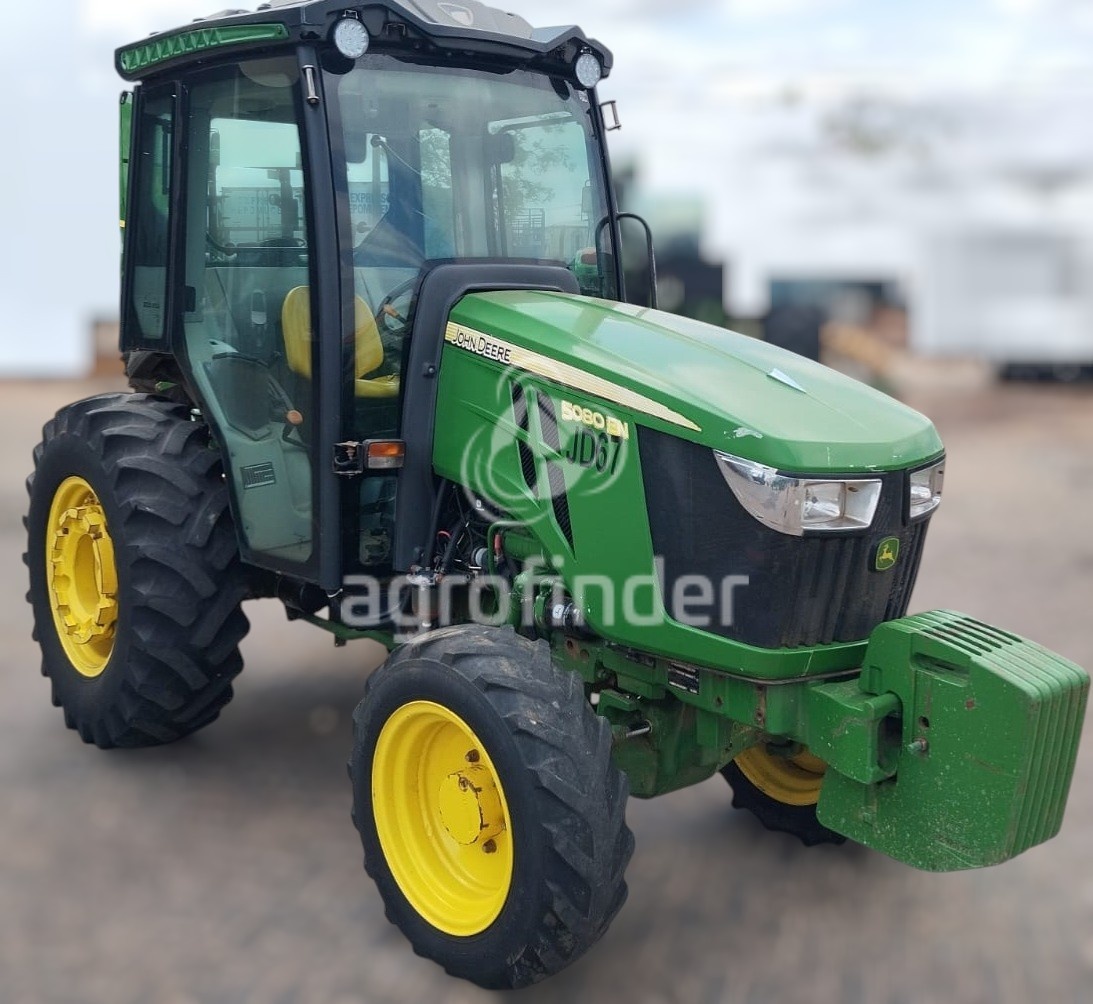 Trator John Deere 5080EN ano 2022