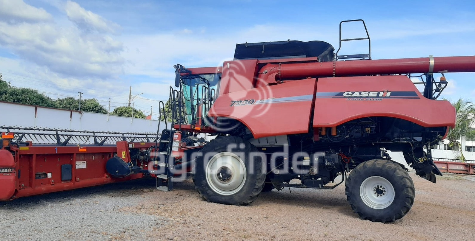 Colheitadeira Case IH Axial-Flow 7230 ano 2014 - AXIAL-FLOW 7230 - Máquinas Agrícolas