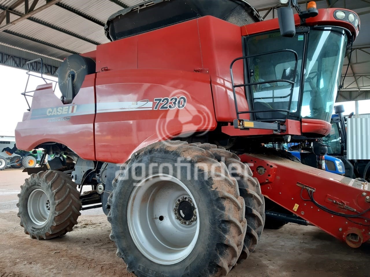 Colheitadeira Case IH Axial-Flow 7230 ano 2014