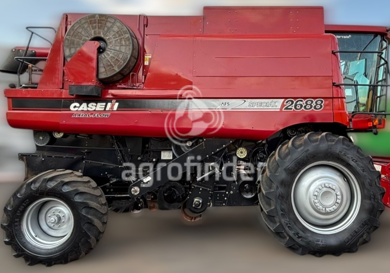 Colheitadeira Case IH Axial-Flow 2688 ano 2014