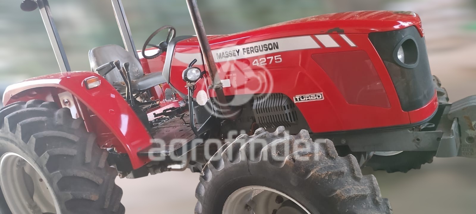 Trator Massey Ferguson MF 4275 ano 2014 - MF 4275 - Máquinas Agrícolas