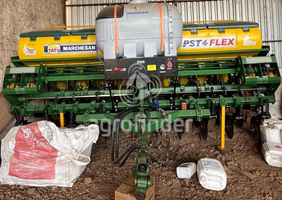 Plantadeira Tatu PST 4 FLEX ano 2016