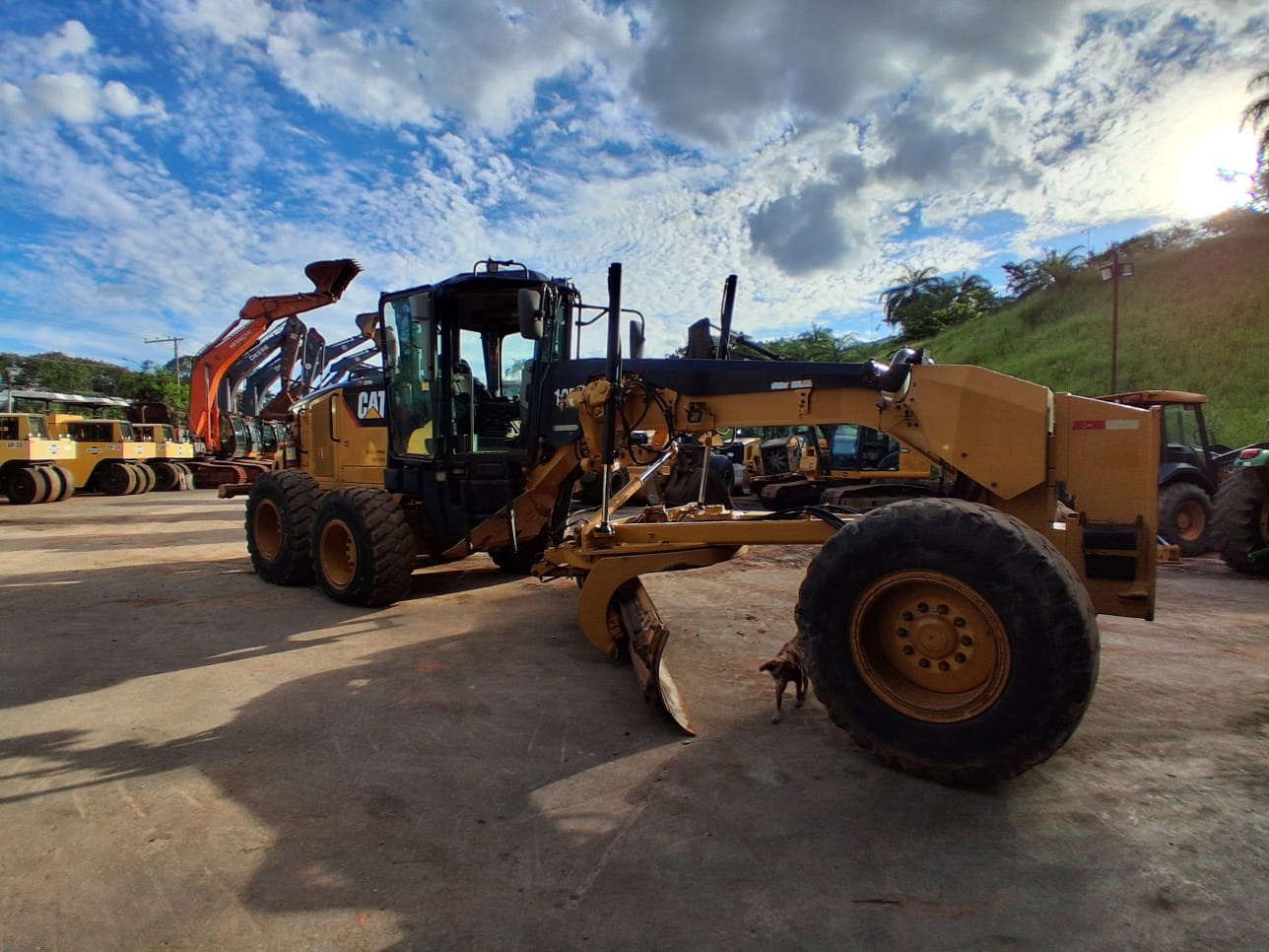 Motoniveladora Caterpillar 12M ano 2019
