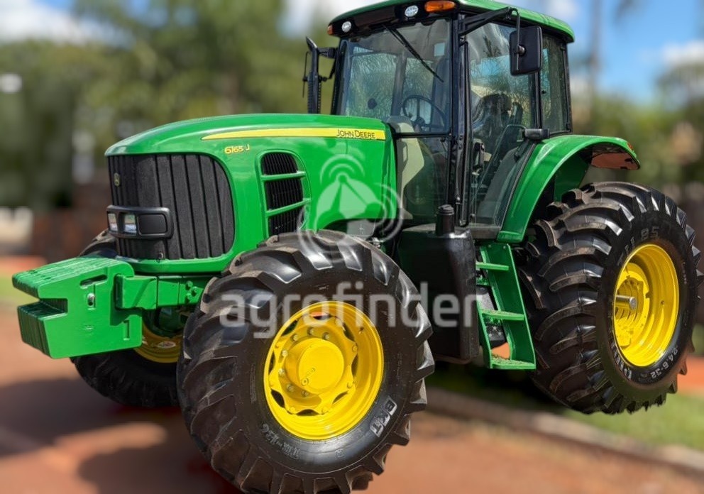 Trator John Deere 6165J ano 2011 - 6165J - Máquinas Agrícolas