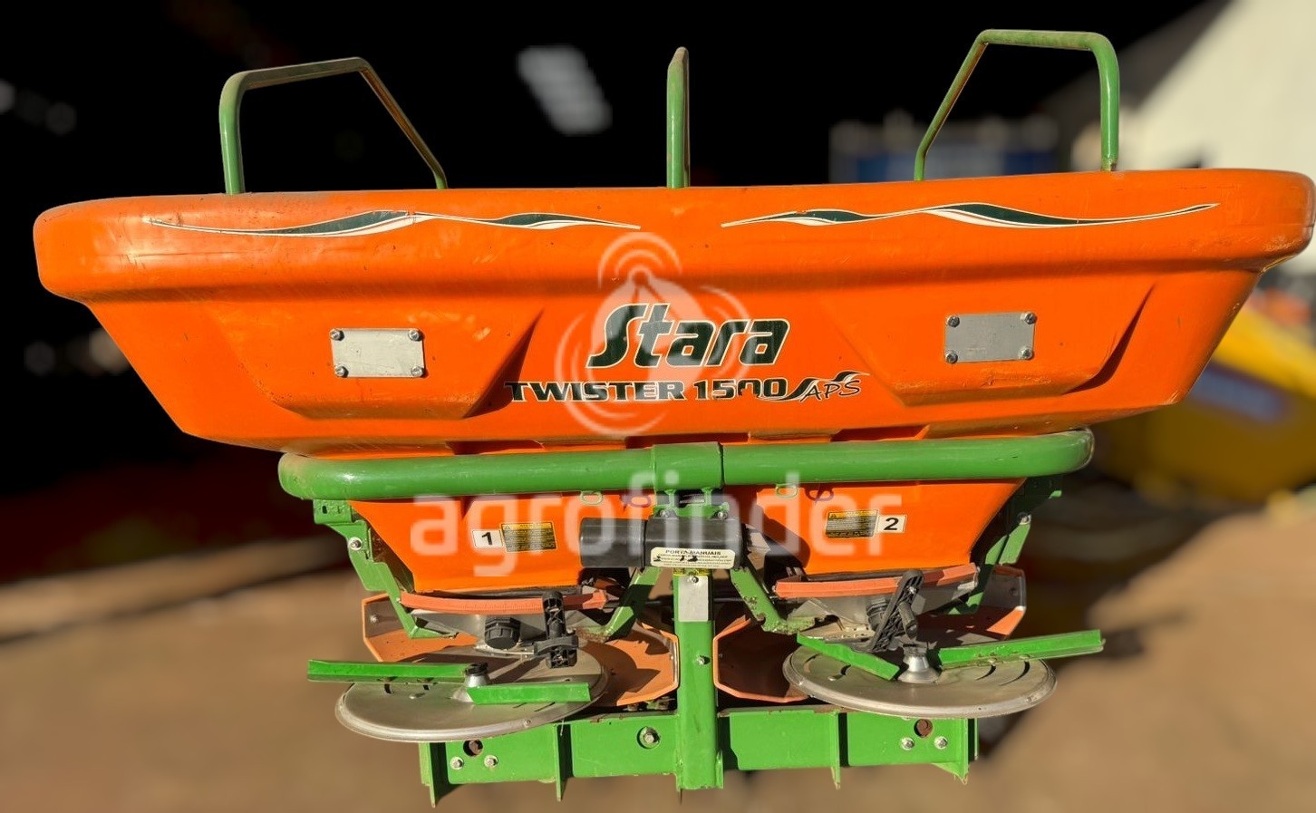 Distribuidor Stara Twister 1500 ano 2013
