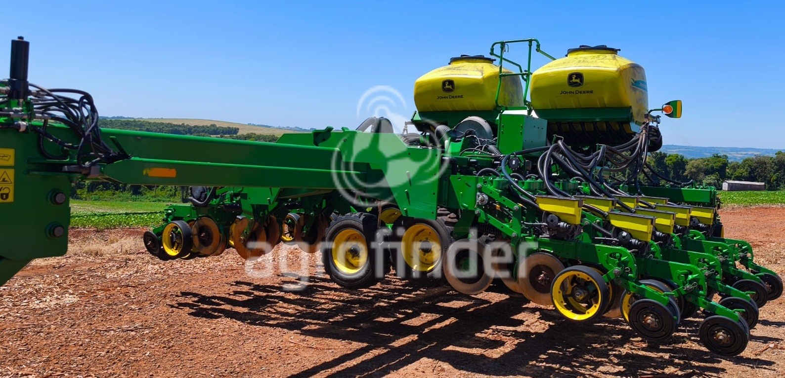 Plantadeira John Deere DB40 ano 2016