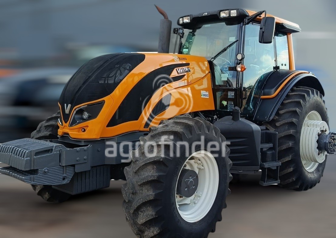 Trator Valtra BH 224 HiTech ano 2023 - BH 224 HiTech - Máquinas Agrícolas