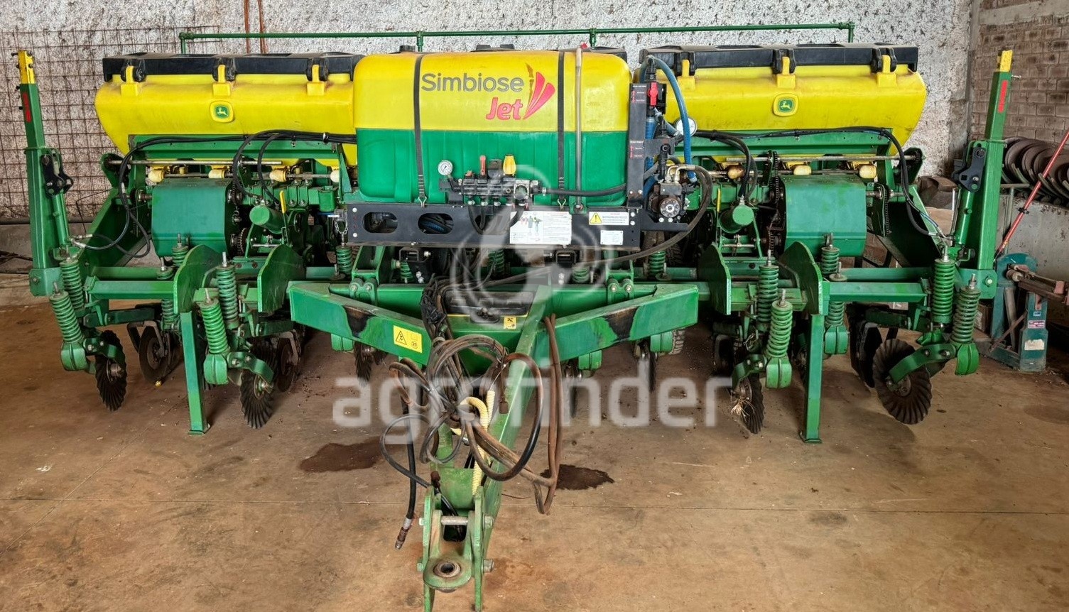 Plantadeira John Deere 1111 ano 2012