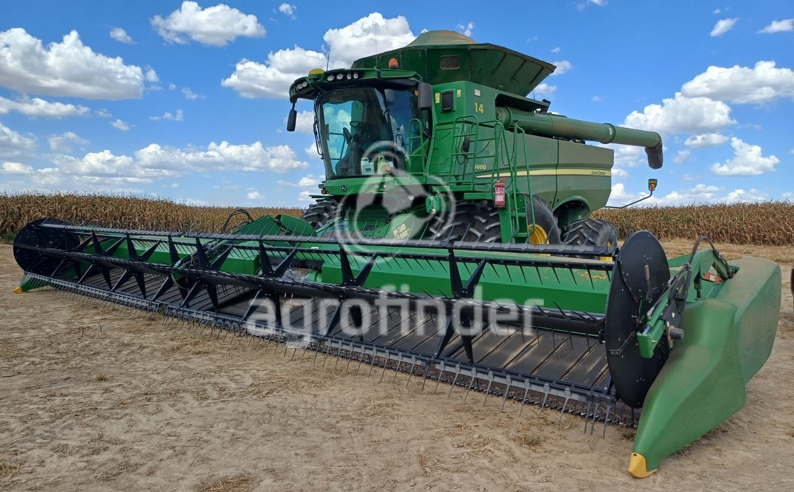 Colheitadeira John Deere S680 ano 2012