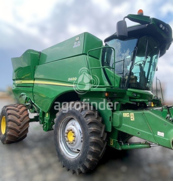 Colheitadeira John Deere S680 ano 2014