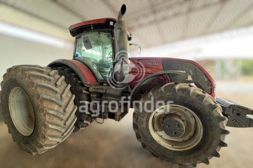Trator Valtra S353 ano 2012