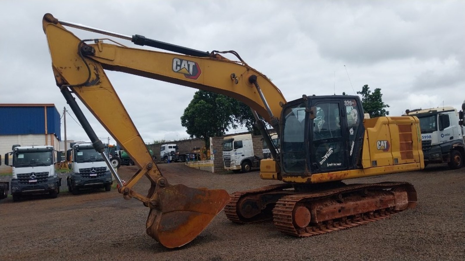 Escavadeira Caterpillar 320GC ano 2020