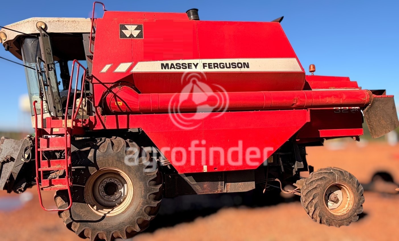 Colheitadeira Massey Ferguson 32SR ano 2013