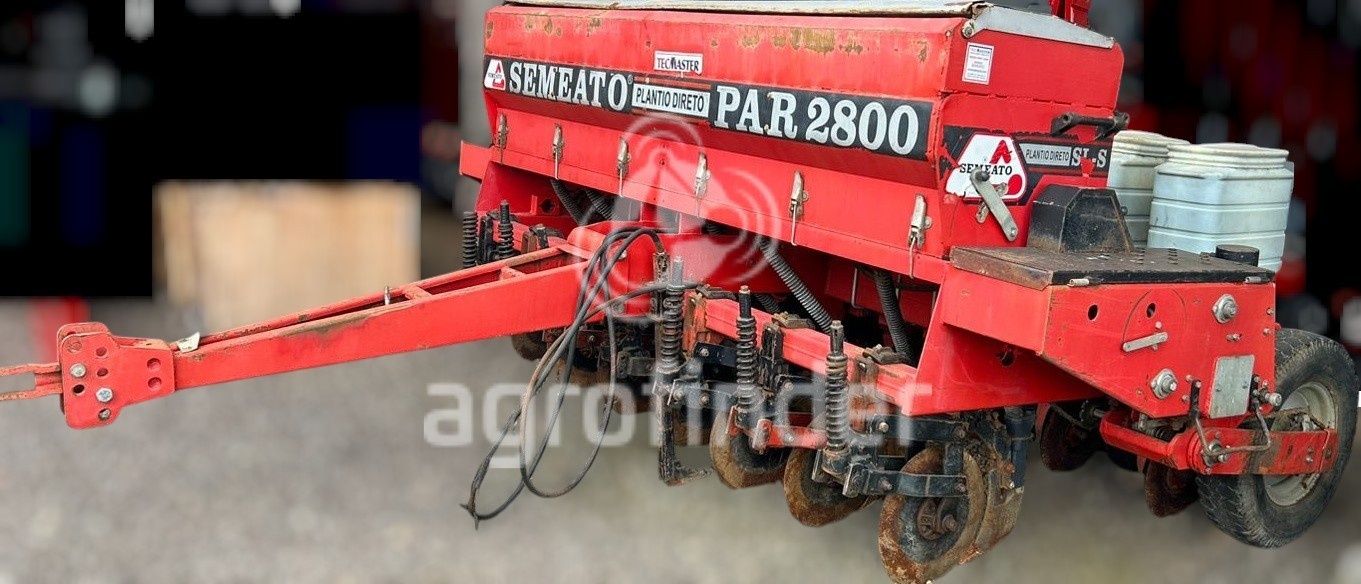 Plantadeira Semeato PAR 2800 ano 1995 - PAR 2800 - Implementos para Plantio