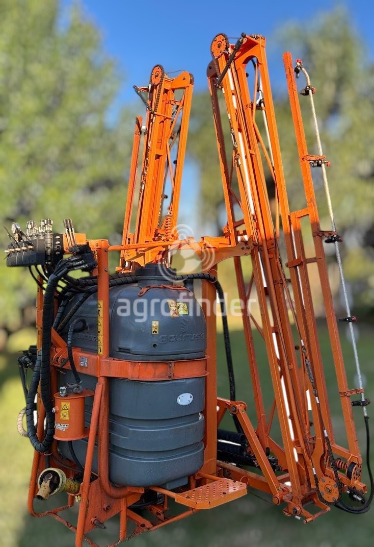 Pulverizador Gauruss GA 800 ano 2019