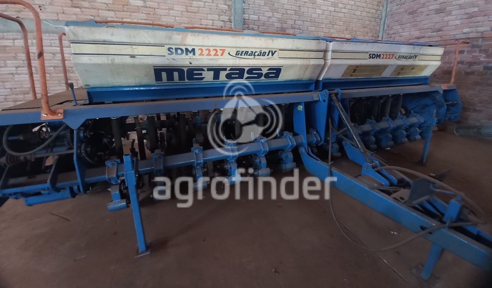 Plantadeira Metasa SDM 2227 ano 2004
