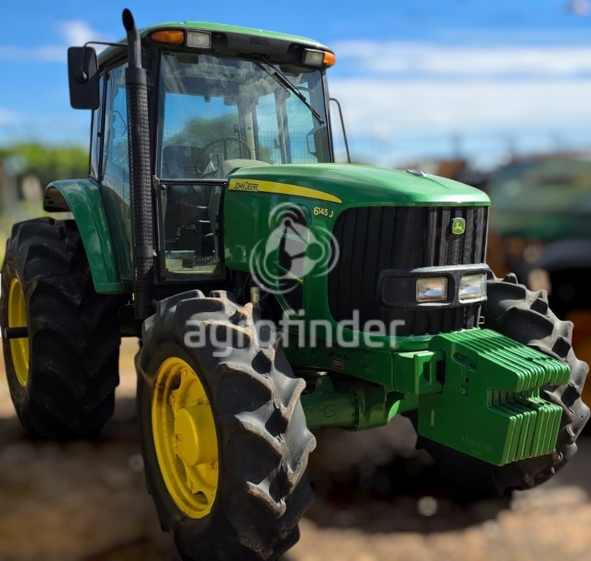 Trator John Deere 6145J ano 2011 - 6145J - Máquinas Agrícolas