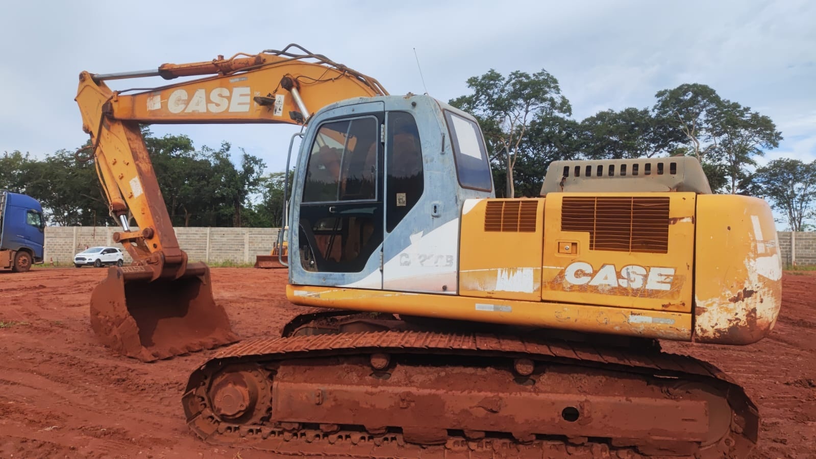 Escavadeira Case CX350B ano 2007