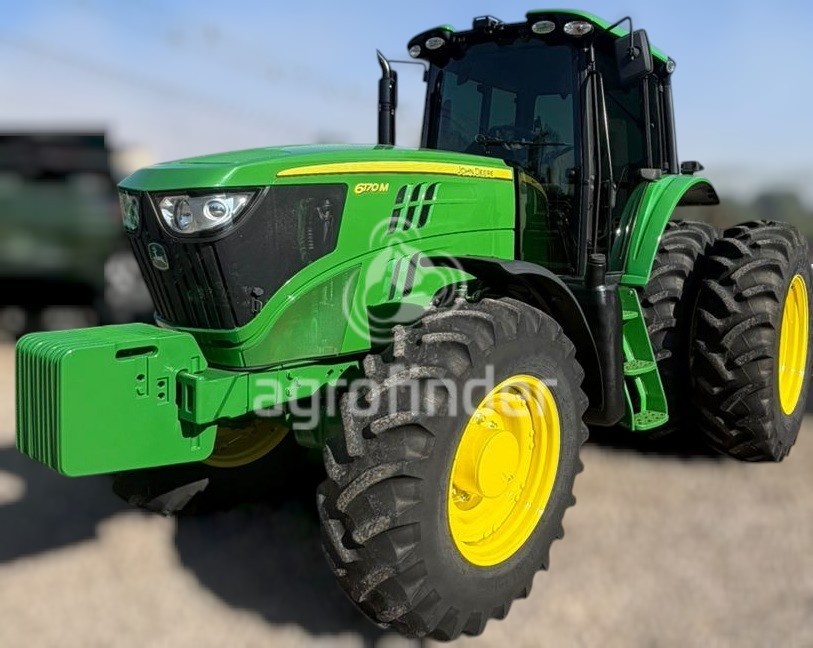Trator John Deere 6170M ano 2022