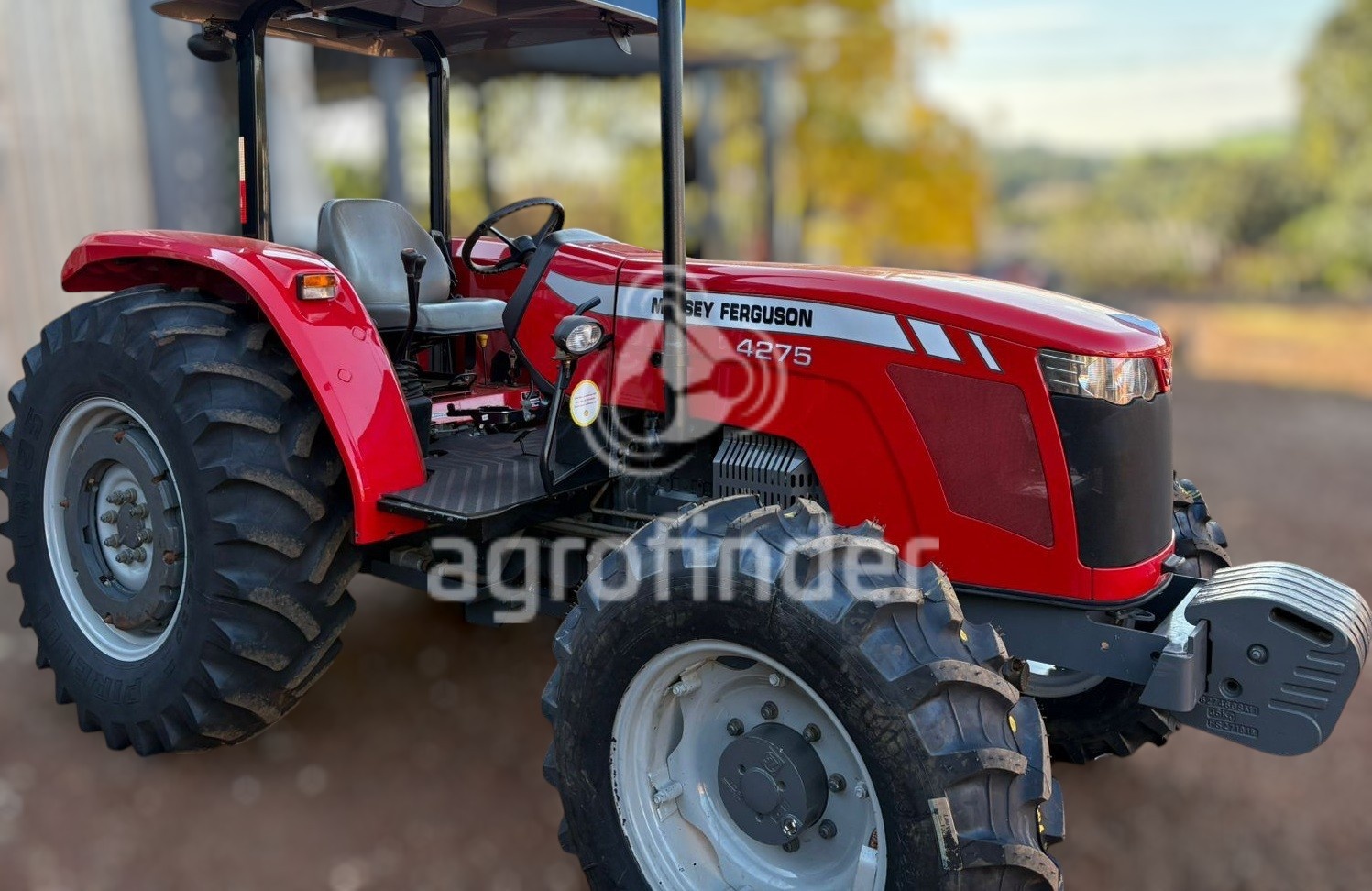 Trator Massey Ferguson MF 4275 ano 2017 - MF 4275 - Máquinas Agrícolas