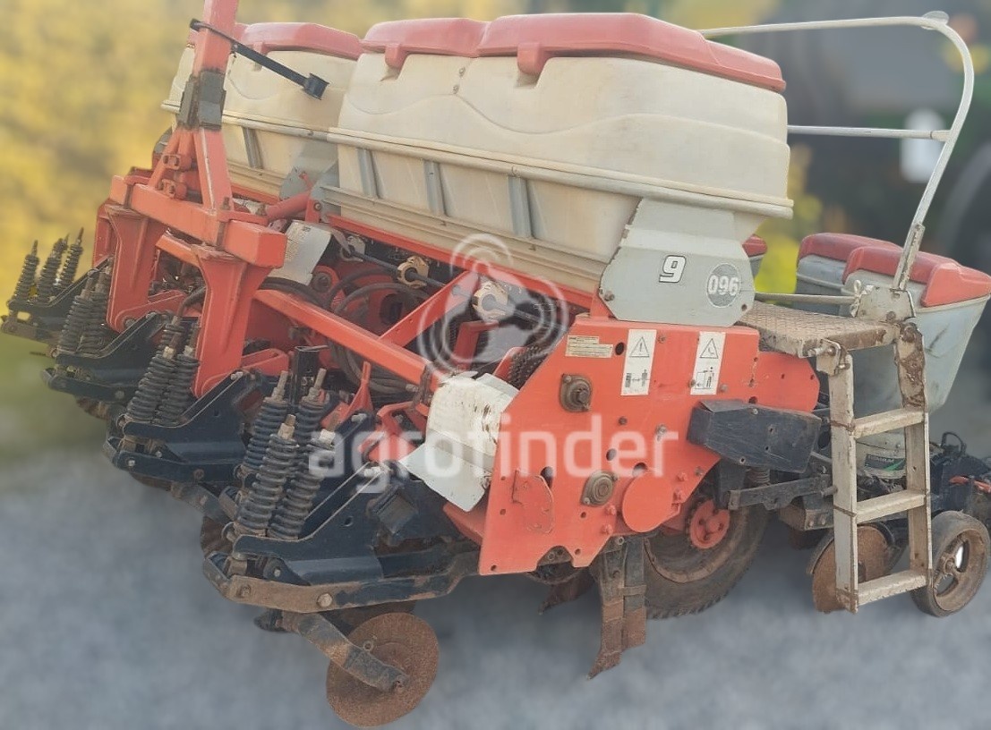 Plantadeira Jumil 3060 PD ano 2016