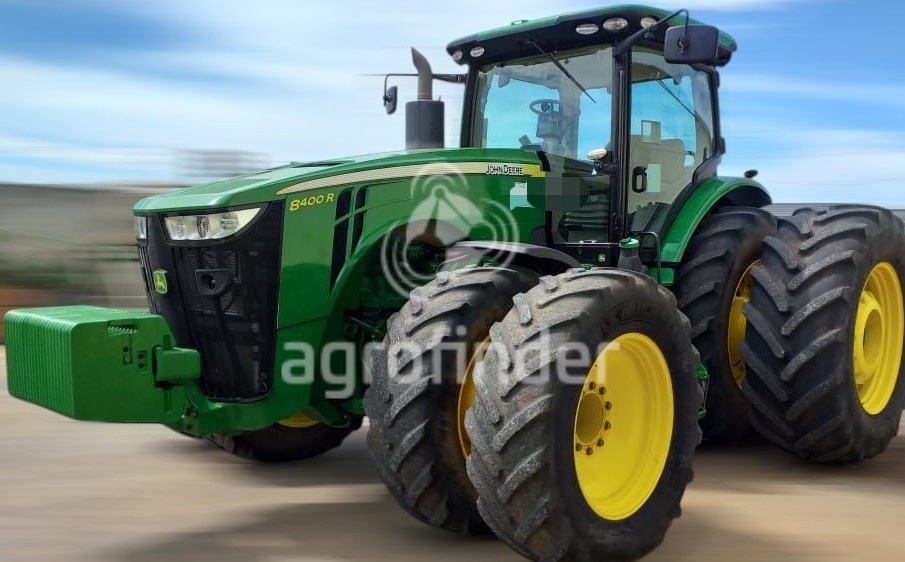 Trator John Deere 8400R ano 2022 - 8400R - Máquinas Agrícolas