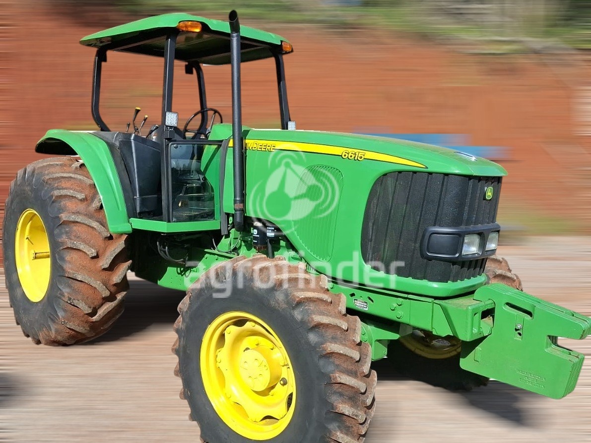 Trator John Deere 6615 ano 2008