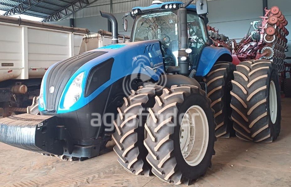 Trator New Holland T8 440 ano 2023