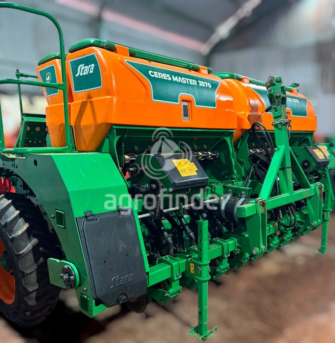 Plantadeira Stara Ceres Master 3570 ano 2022 - Ceres Master 3570 - Implementos para Plantio