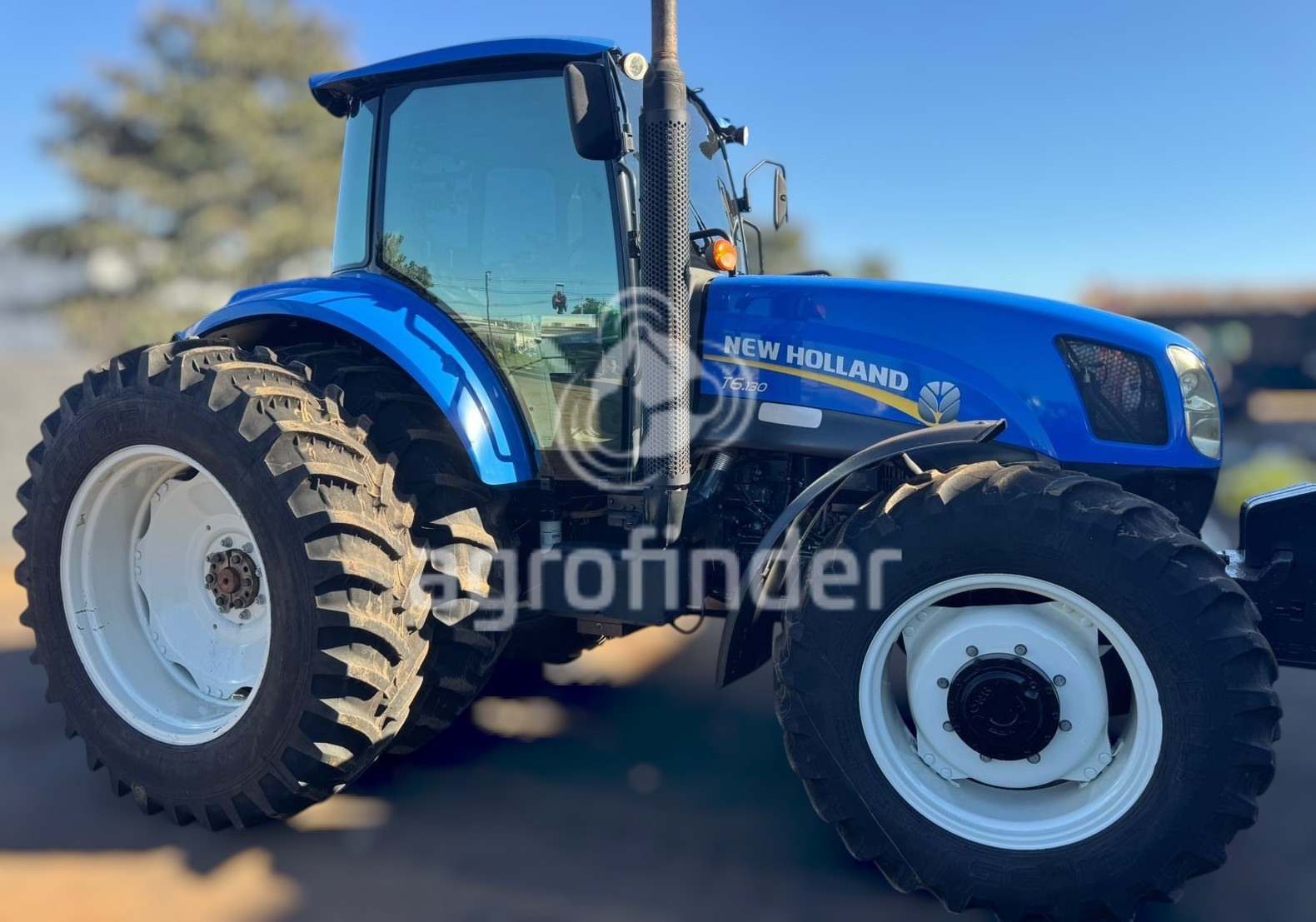 Trator New Holland T6.130 ano 2014 - T6.130 - Máquinas Agrícolas