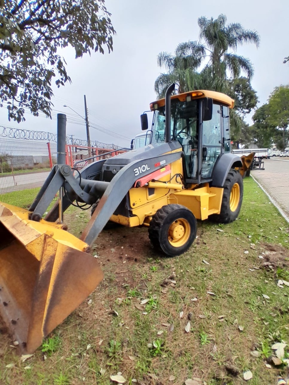 Retroescavadeira John Deere 310L ano 2019