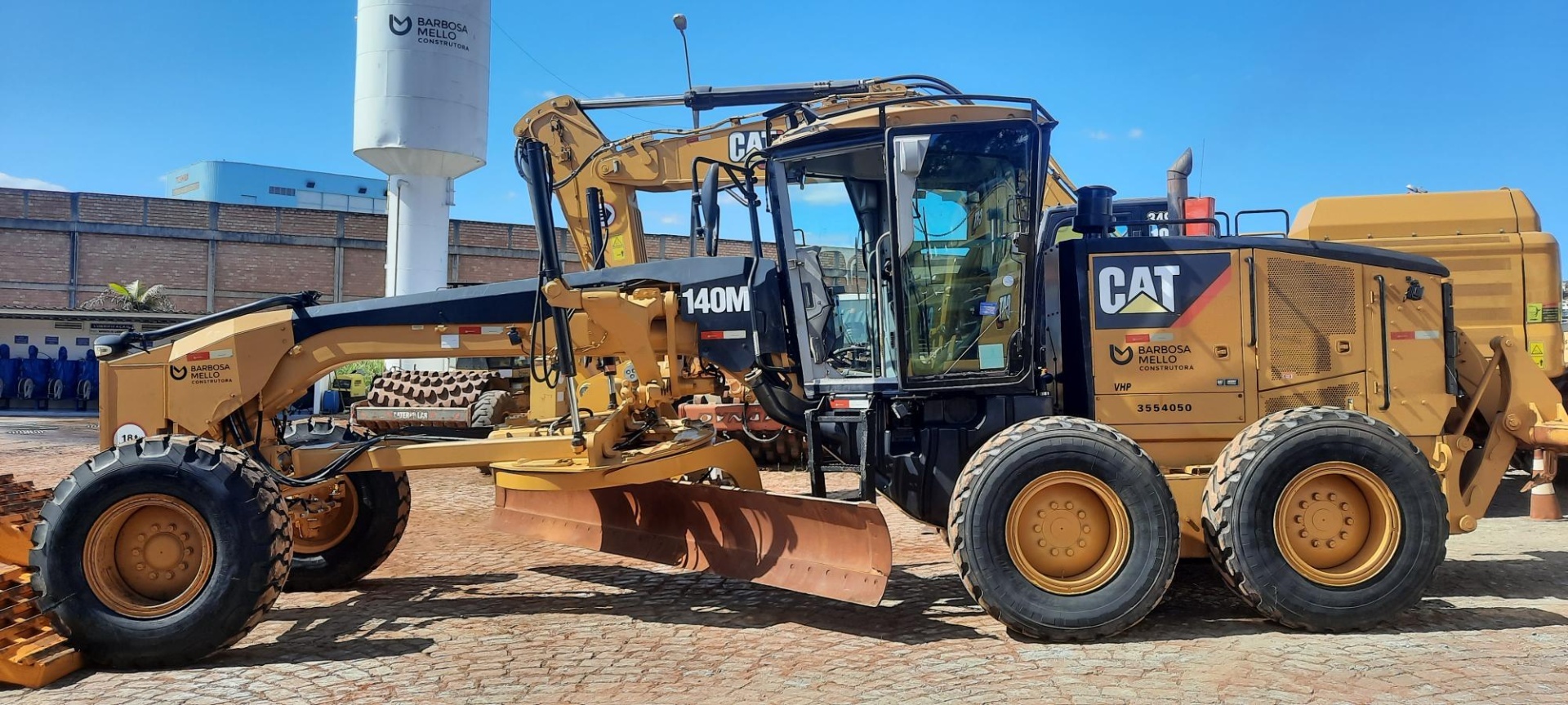 Motoniveladora Caterpillar 140M ano 2011 - 140M - Máquinas de Linha Amarela