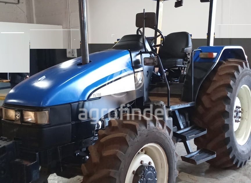 Trator New Holland TL 75E ano 2010 - TL 75E - Máquinas Agrícolas