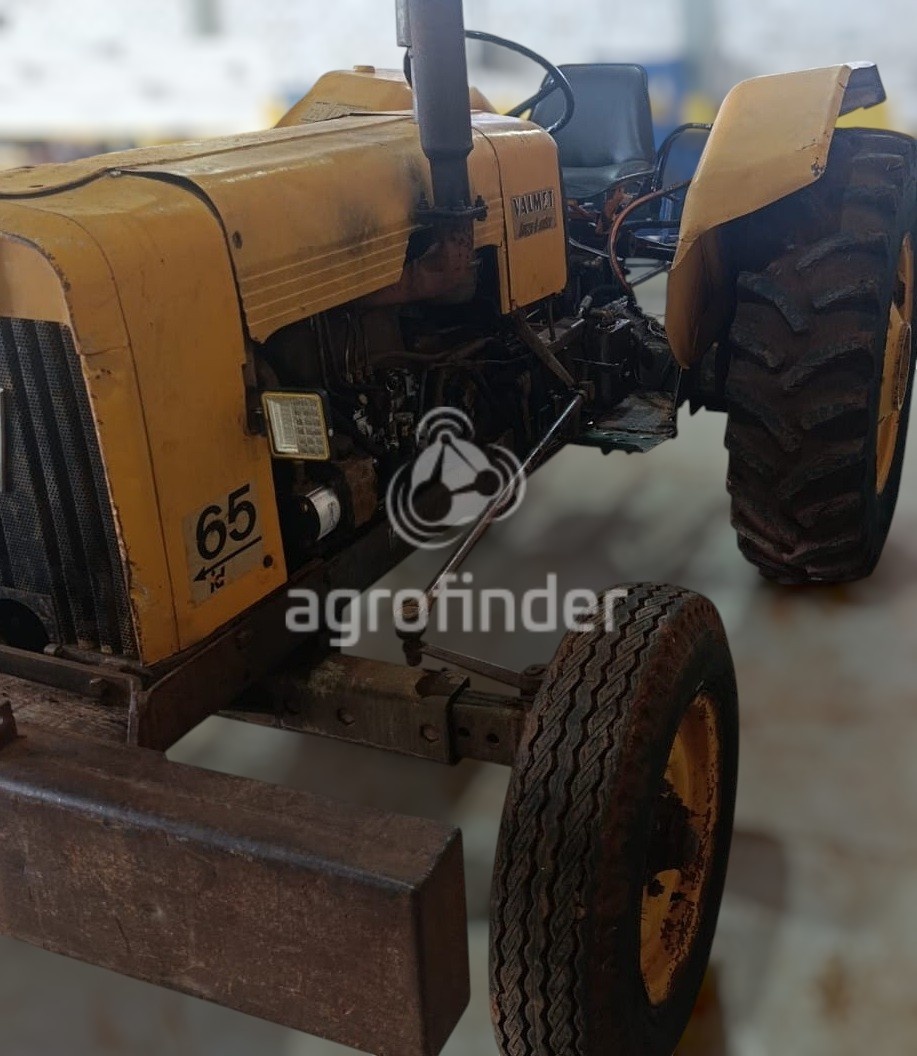 Trator Valmet 65 ID ano 1974