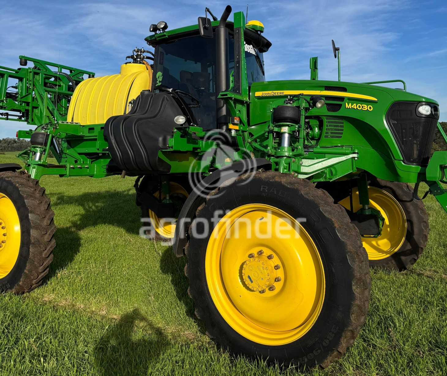 Pulverizador Autopropelido John Deere M4030 ano 2020
