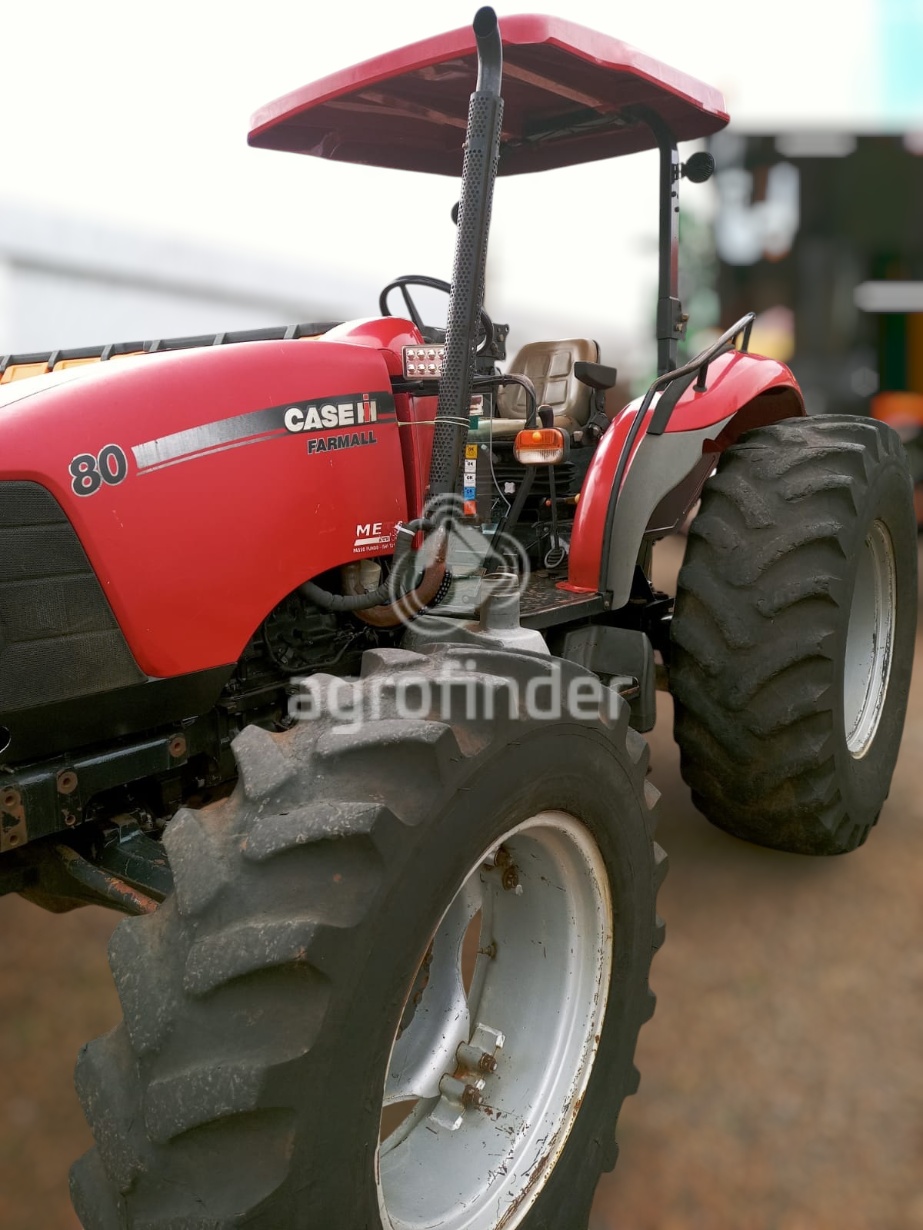 Trator Case Farmall 80 ano 2013