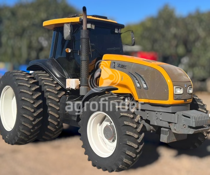 Trator Valtra BT 210 ano 2013 - BT 210 - Máquinas Agrícolas
